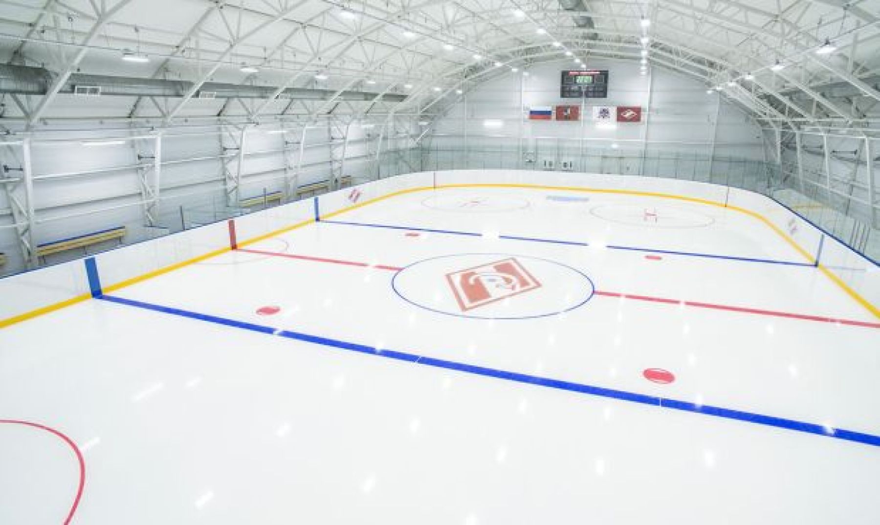 Ледовая площадка в Академии Спартак