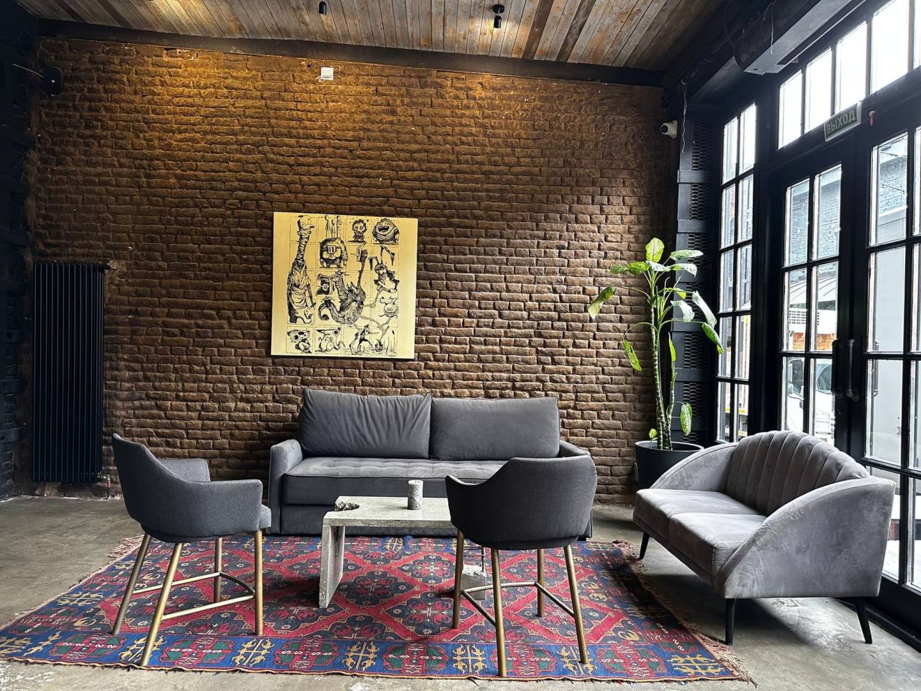 Детали интерьера банкетного лофта Maxwell Hall