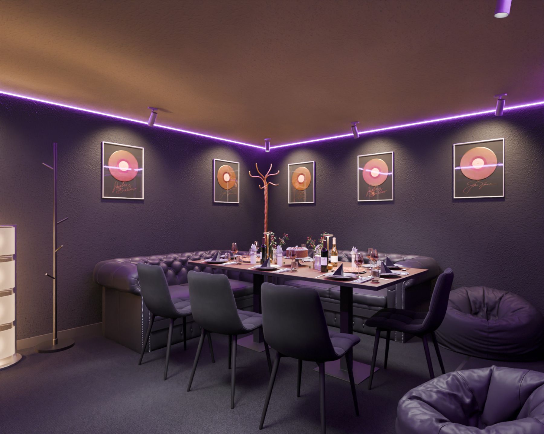 Зона для отдыха в лофте на Бакунинской