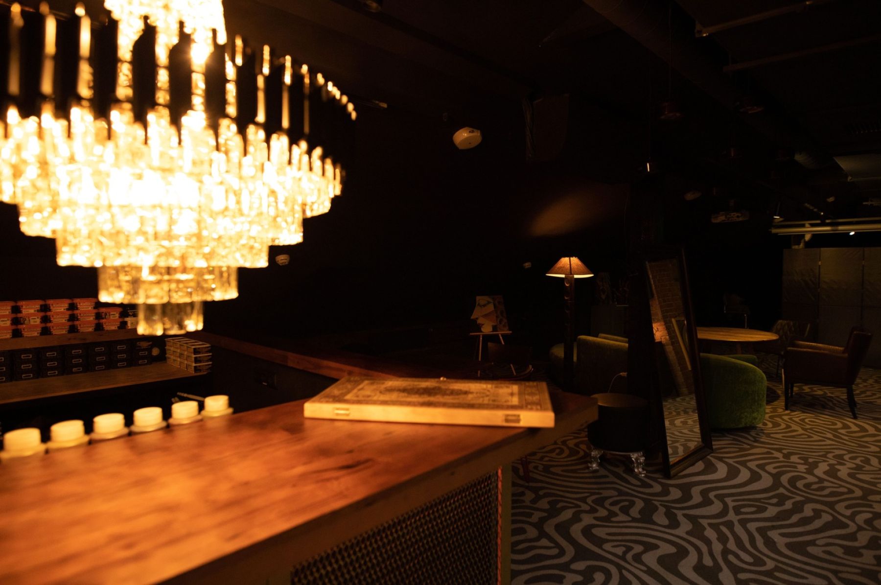 Лаунж-зона Рестобара Парадная