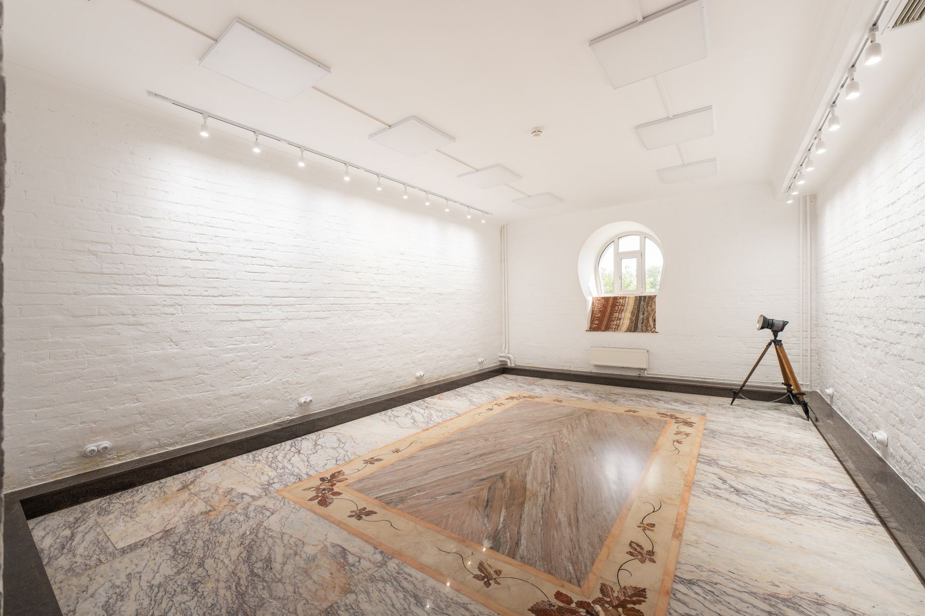 Зона для мероприятий в лофте на Арбате