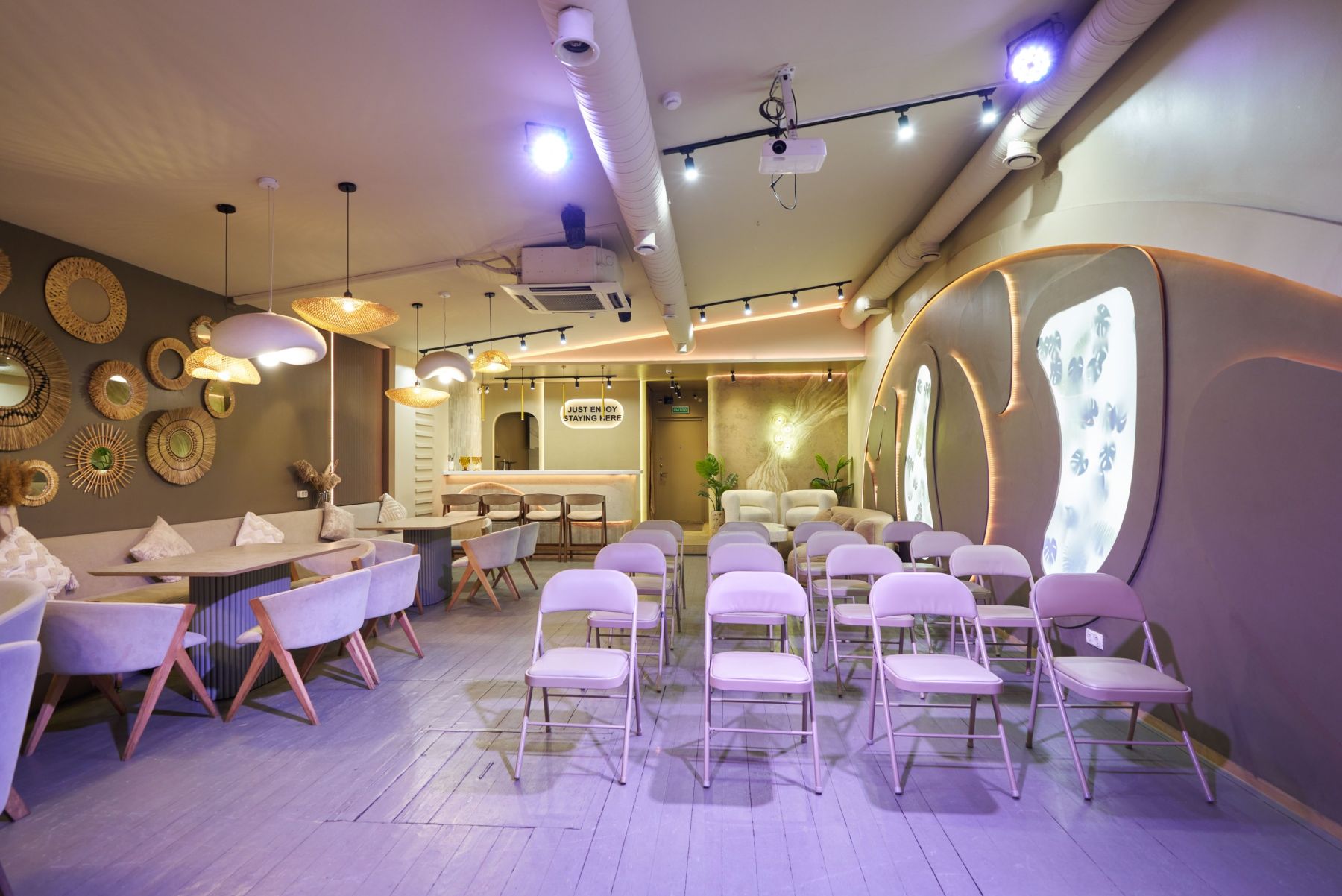 Аренда зала «Август» для тренингов