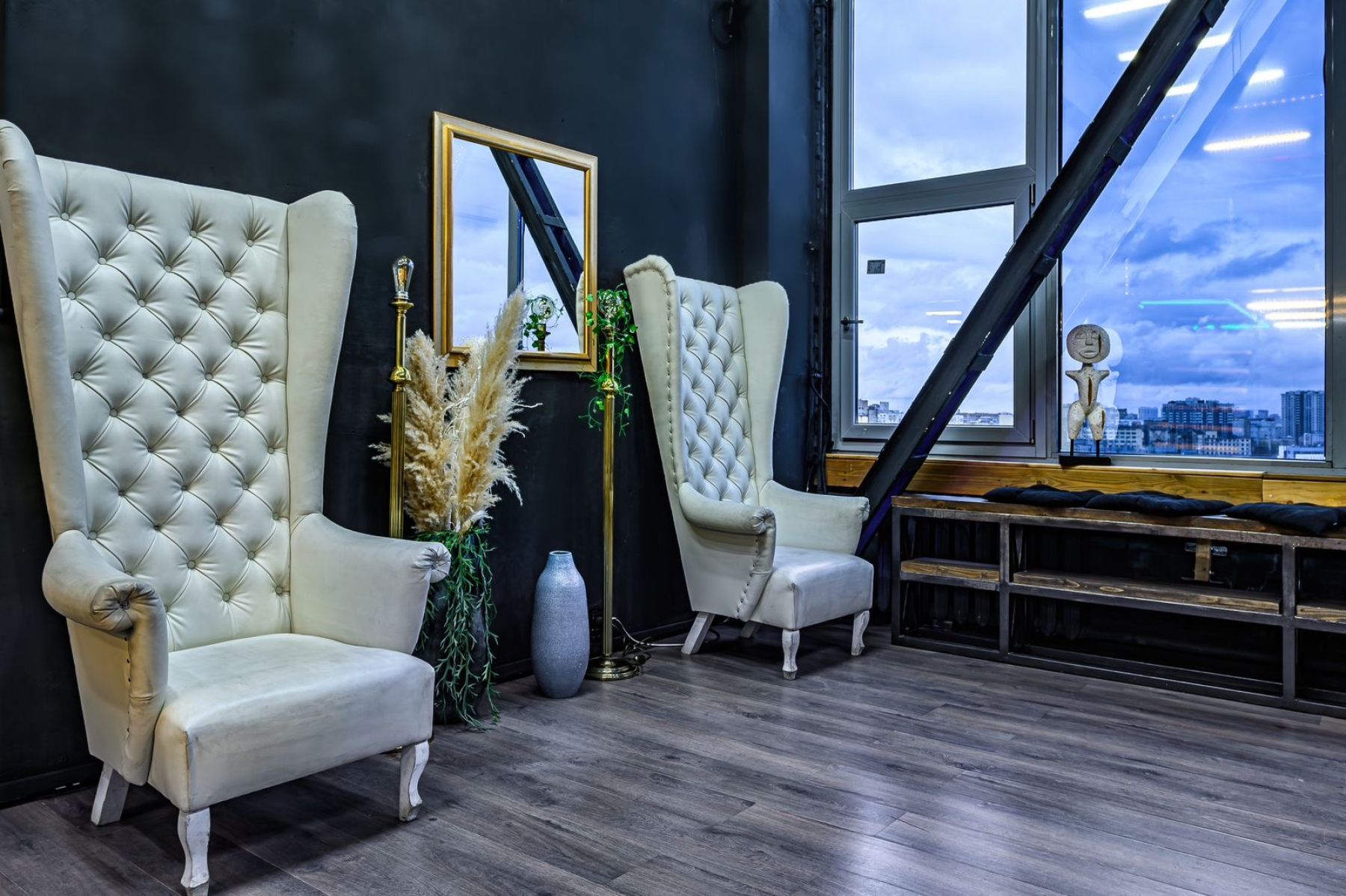 Оборудование для мероприятий в лофте