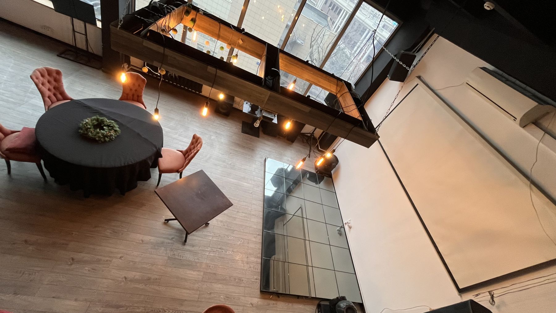 Барная стойка лофта на Бауманской