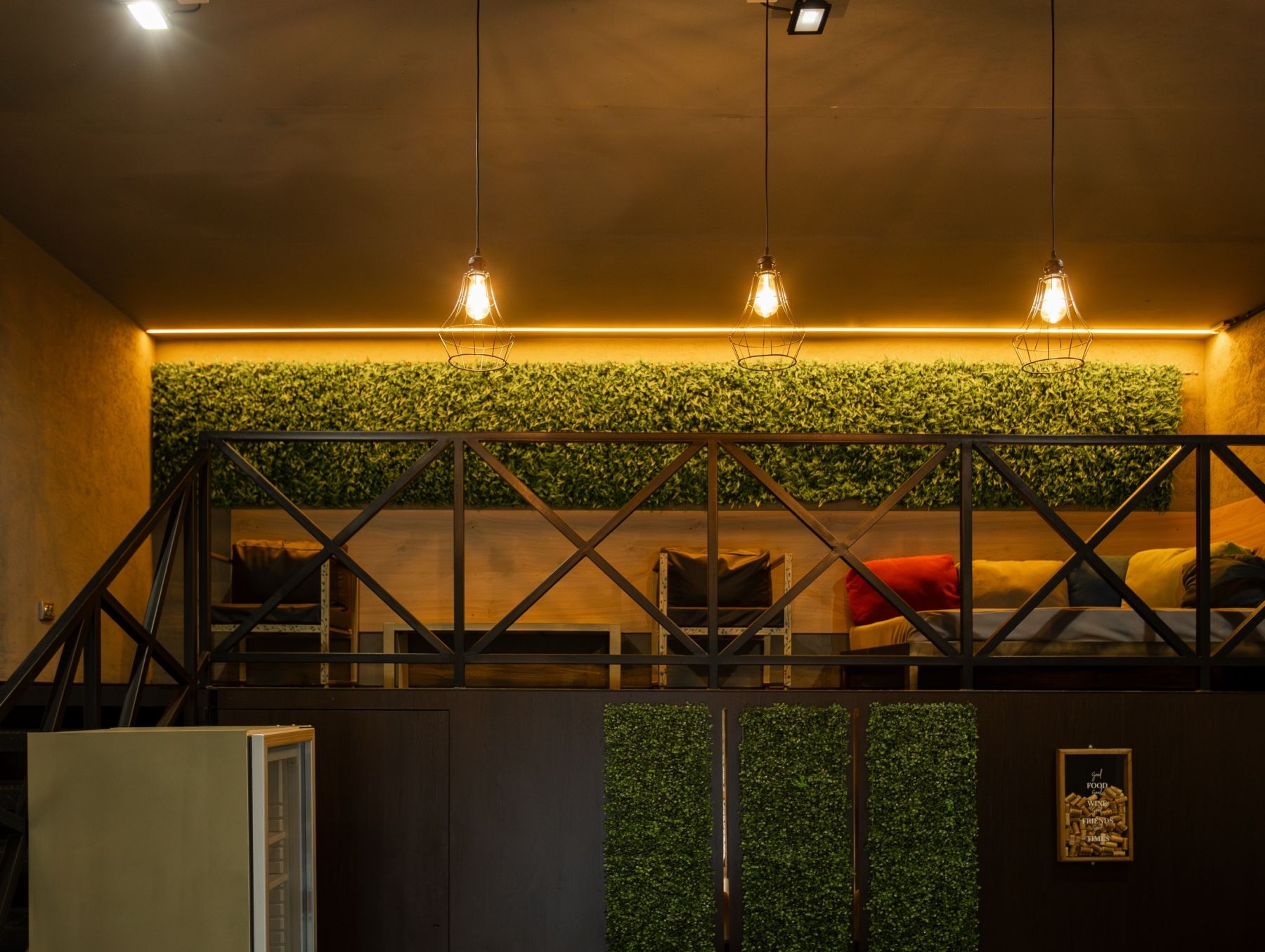 Зона для вечеринок в лофте