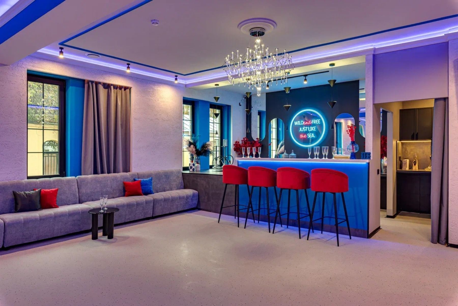 Караоке в лофте Мави