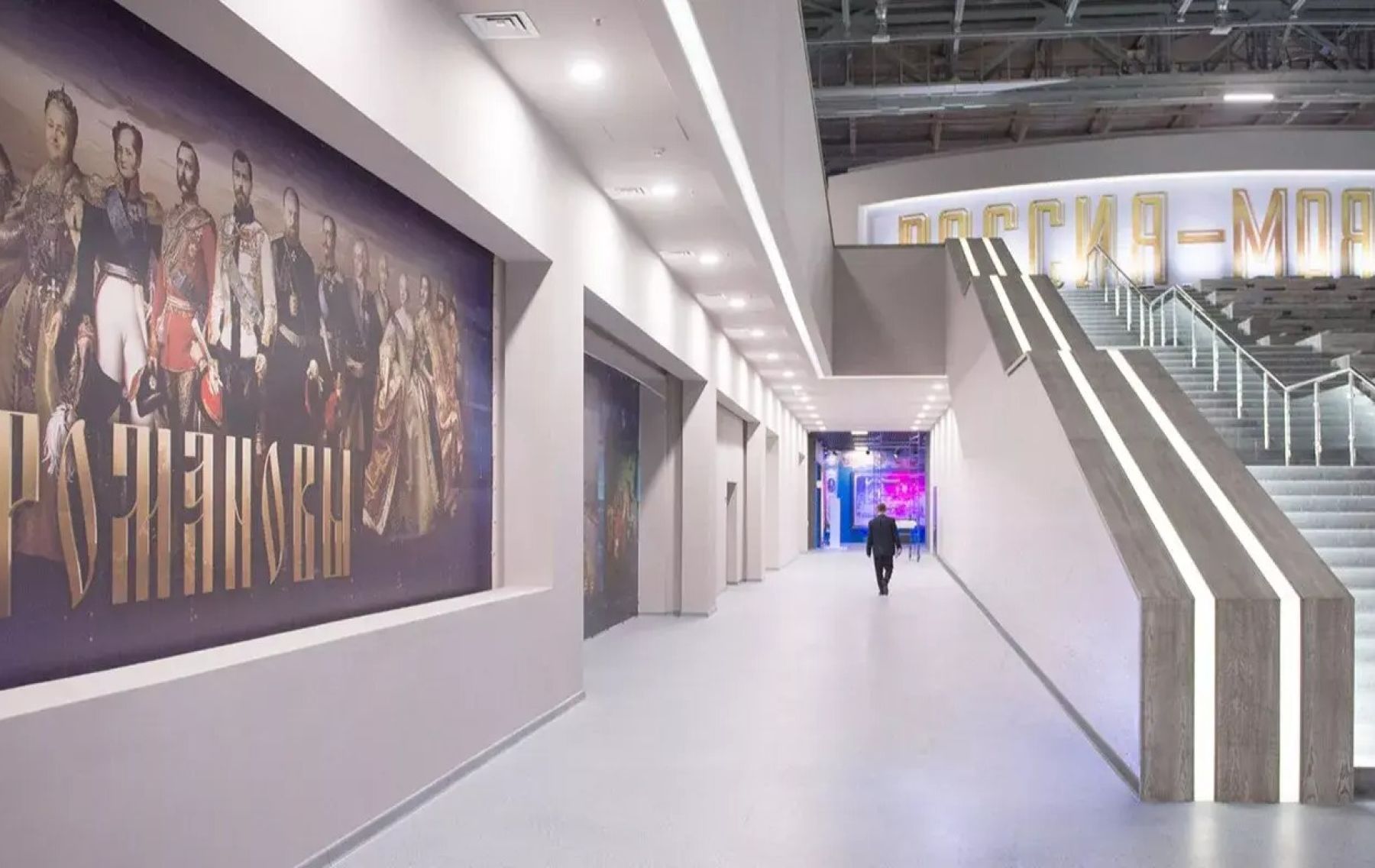 Выставочный комплекс "Россия - моя история" ВДНХ - вид на фасад