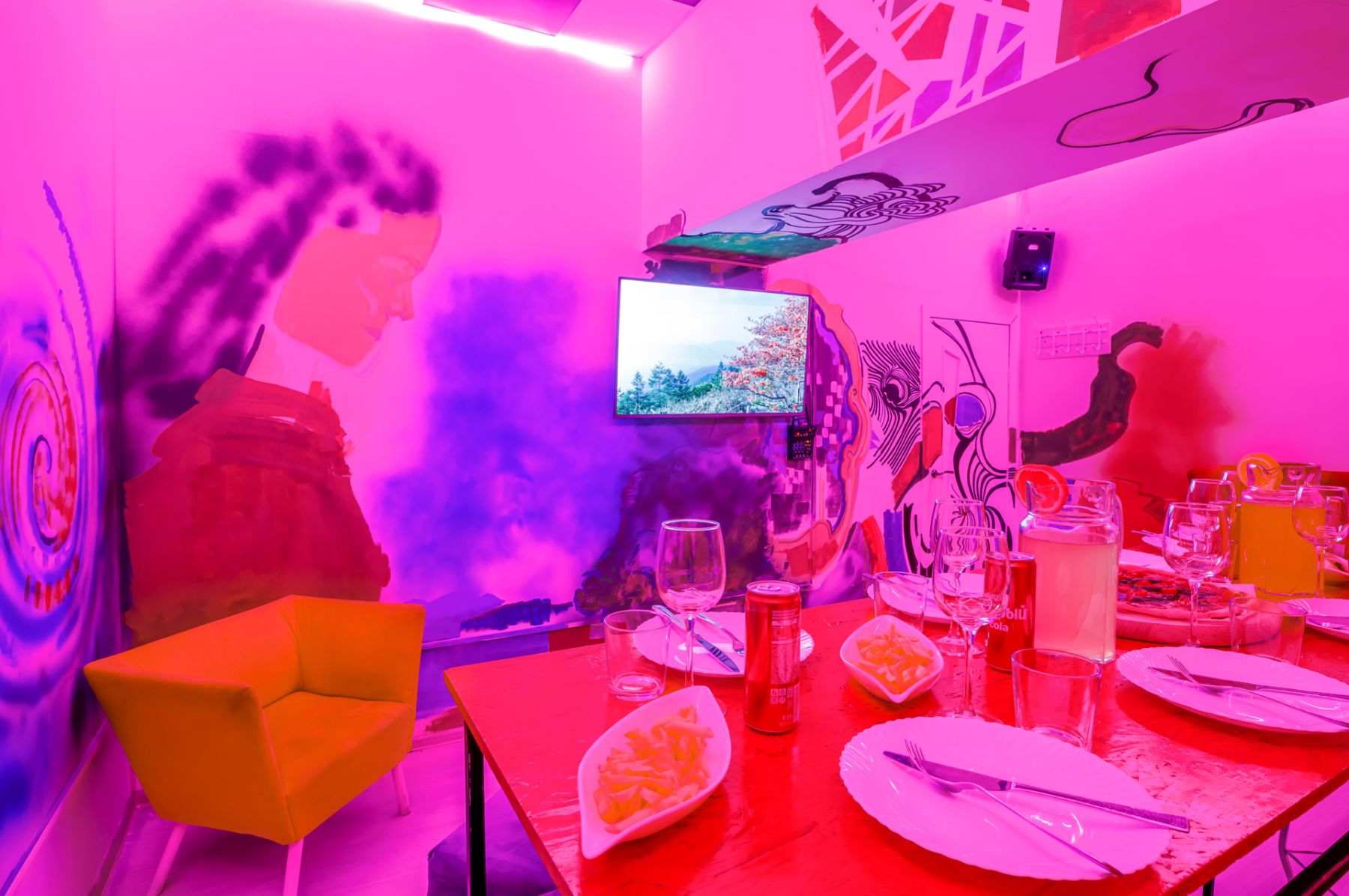 Стильный интерьер лофта для мероприятий