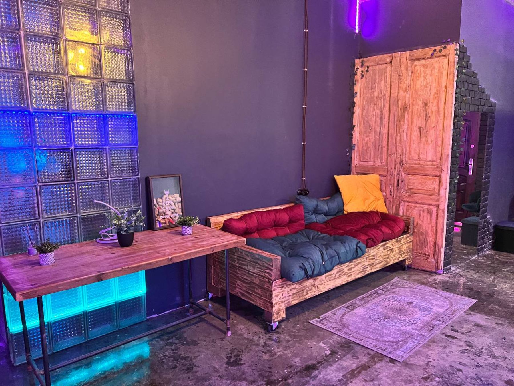 Караоке-система в лофте BETON