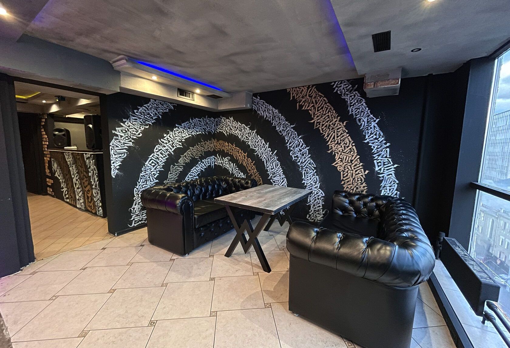 Музыкальная система в лофте