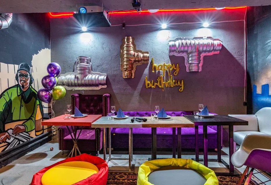 Караоке и проектор в лофте для мероприятий