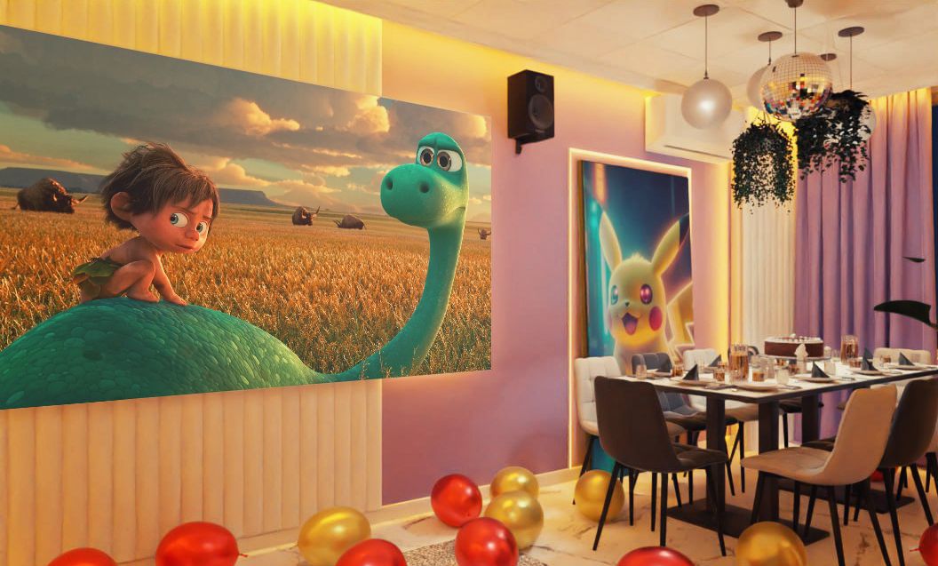 Зона для танцев с неоновой подсветкой в детском лофте