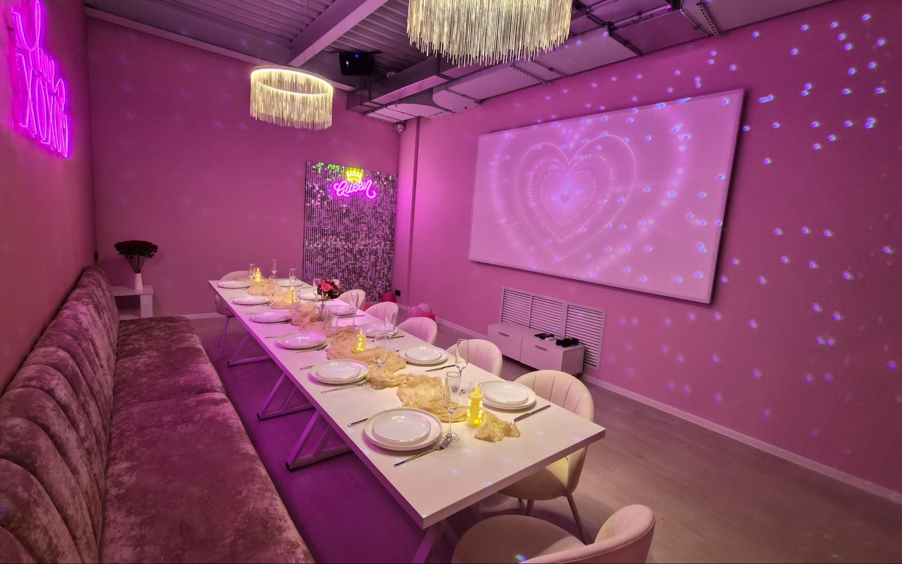 Лофт с караоке в Москве - интерьер зала