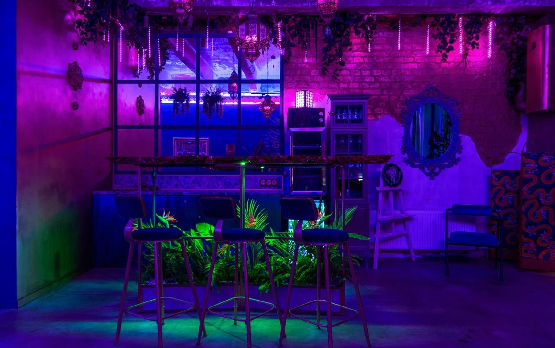 Лофт Неон - интерьер с неоновой подсветкой