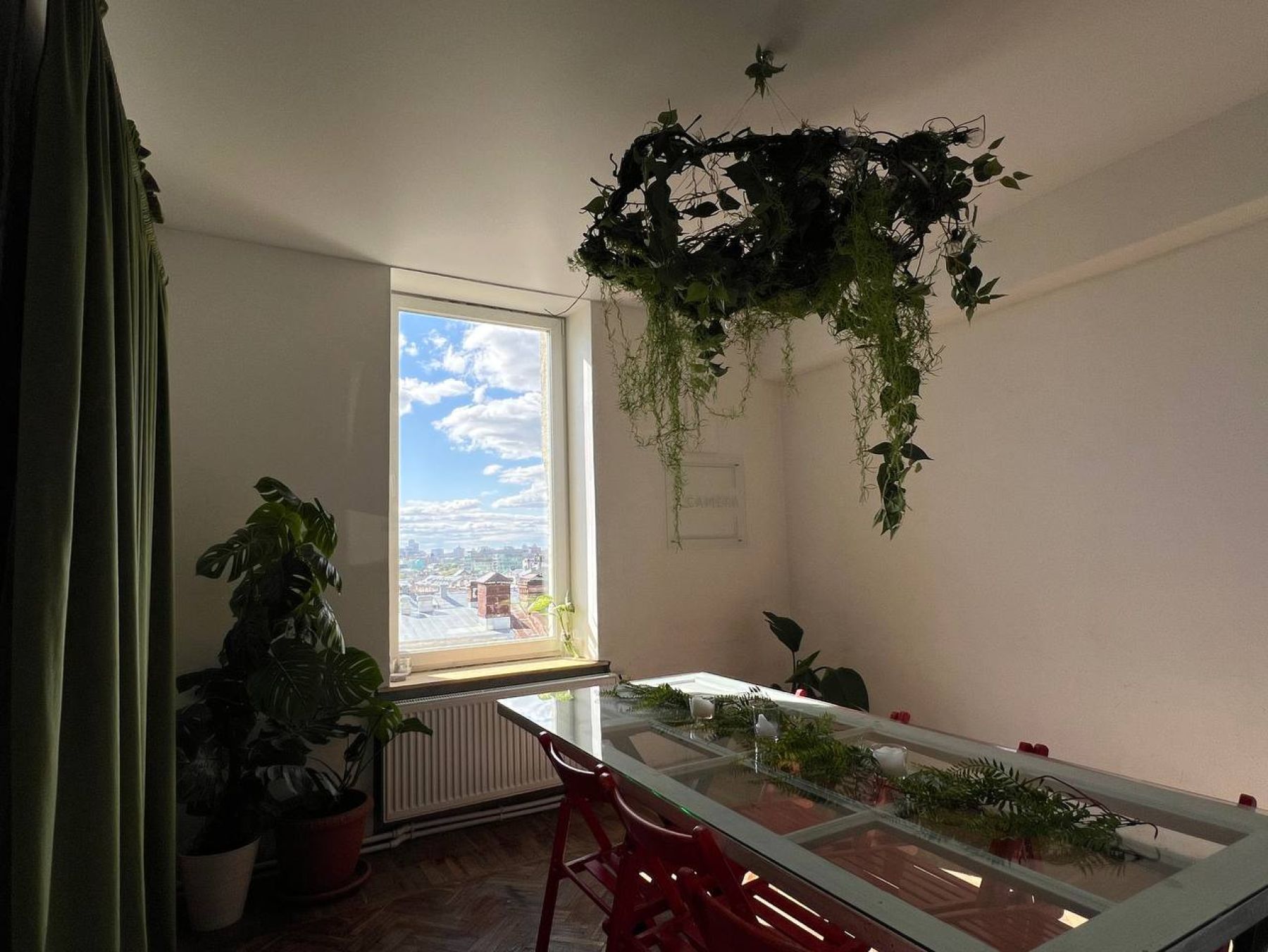 Зона для мероприятий в лофте на Сретенском бульваре