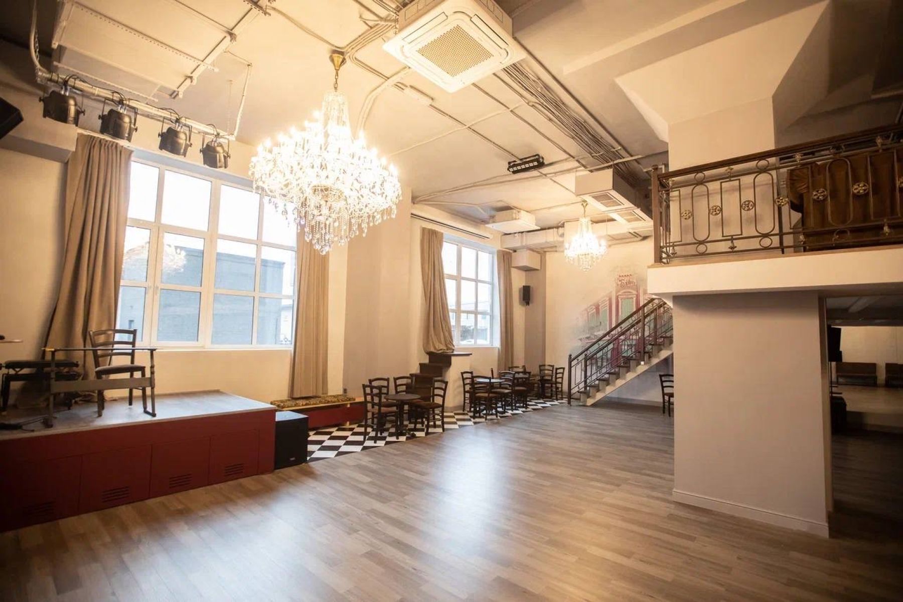 Основной зал для мероприятий