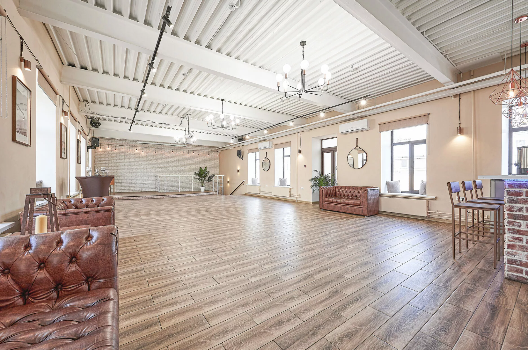 Лофт на Новом Арбате - пространство для свадеб