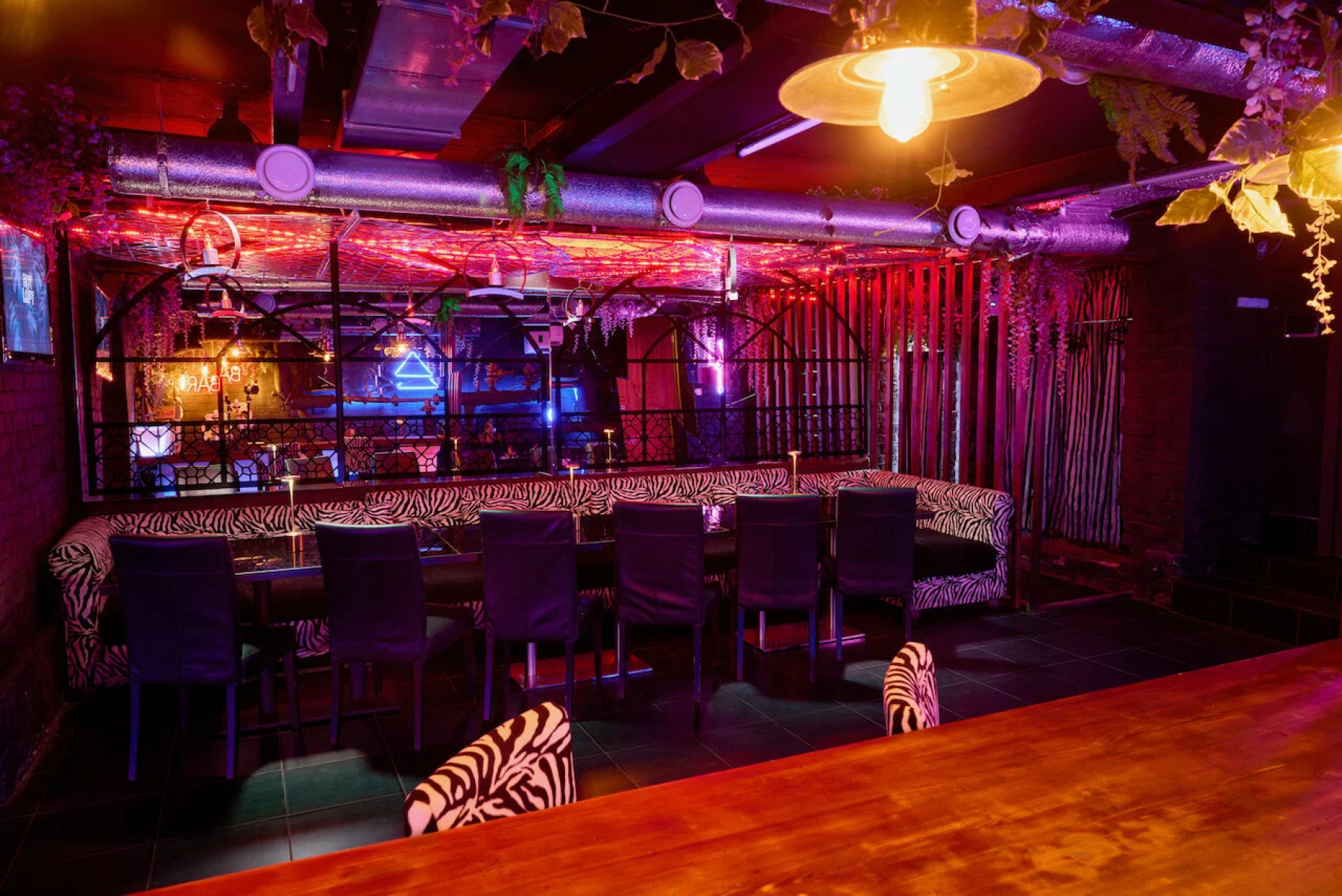 Лофт для мероприятий - барная стойка