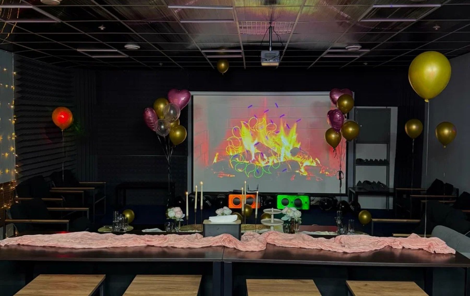 Лофт Chill с дизайнерским интерьером