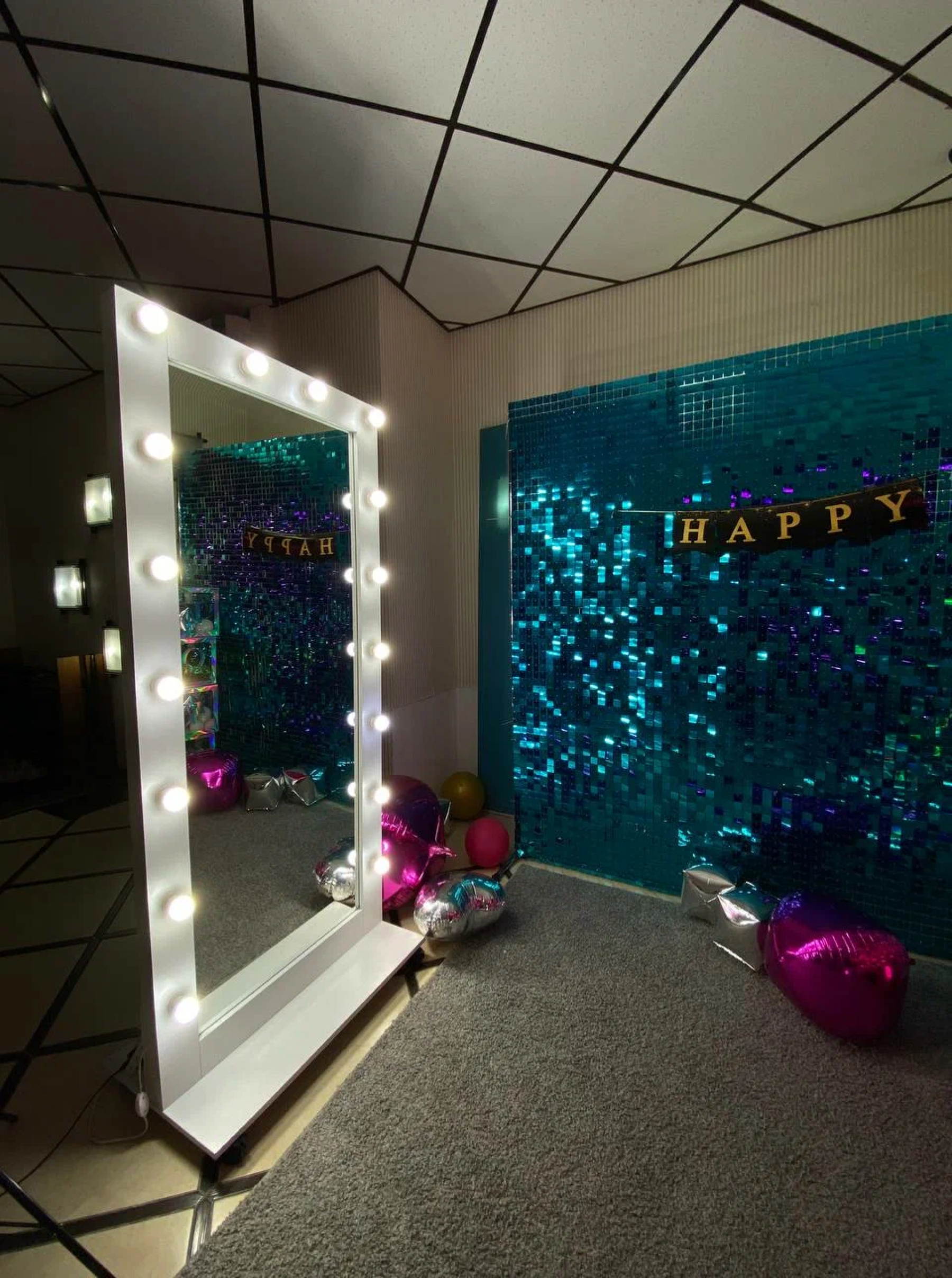 Зал для вечеринок в лофте Chill