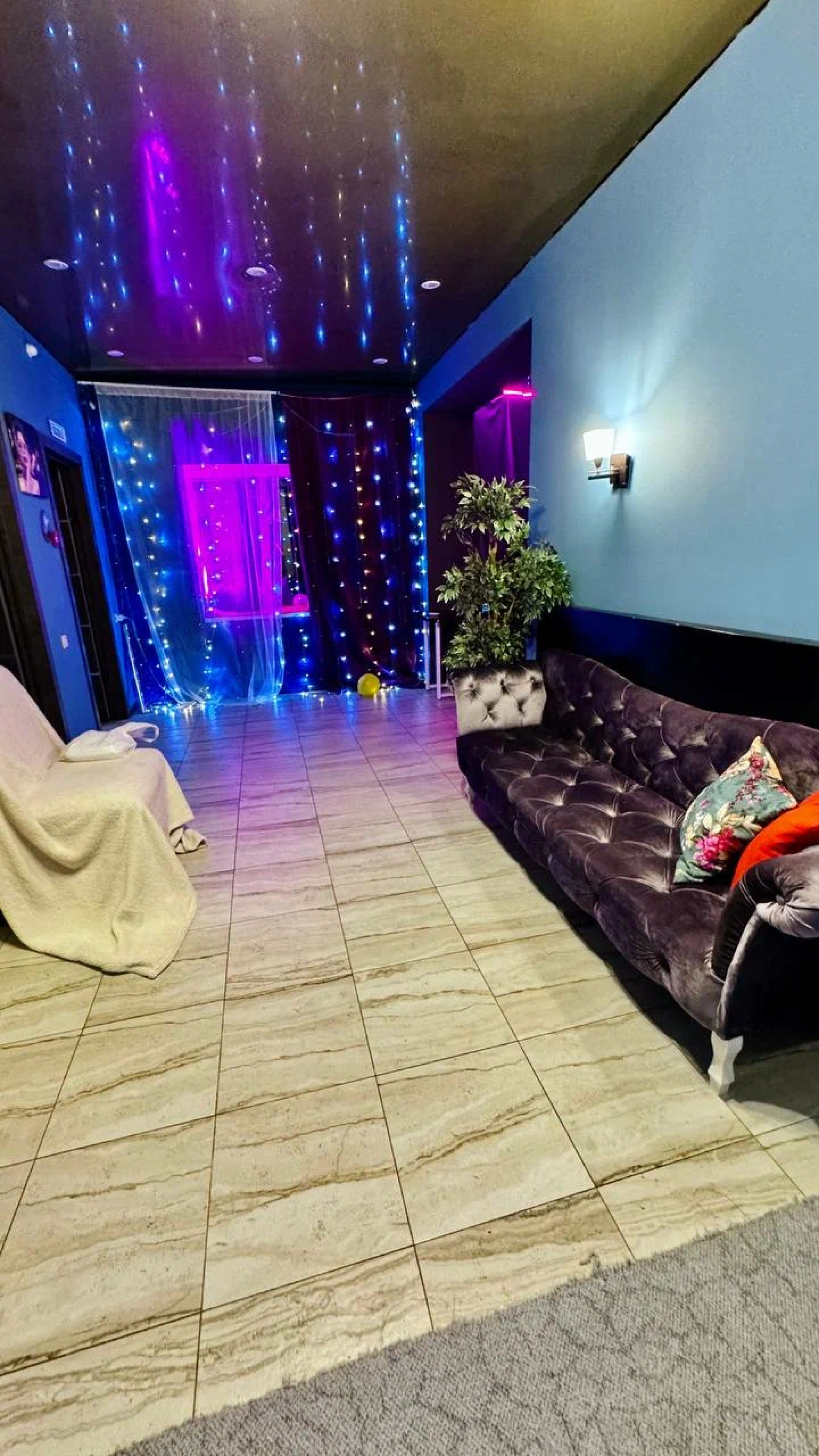 Танцпол Open Loft на Волхонке