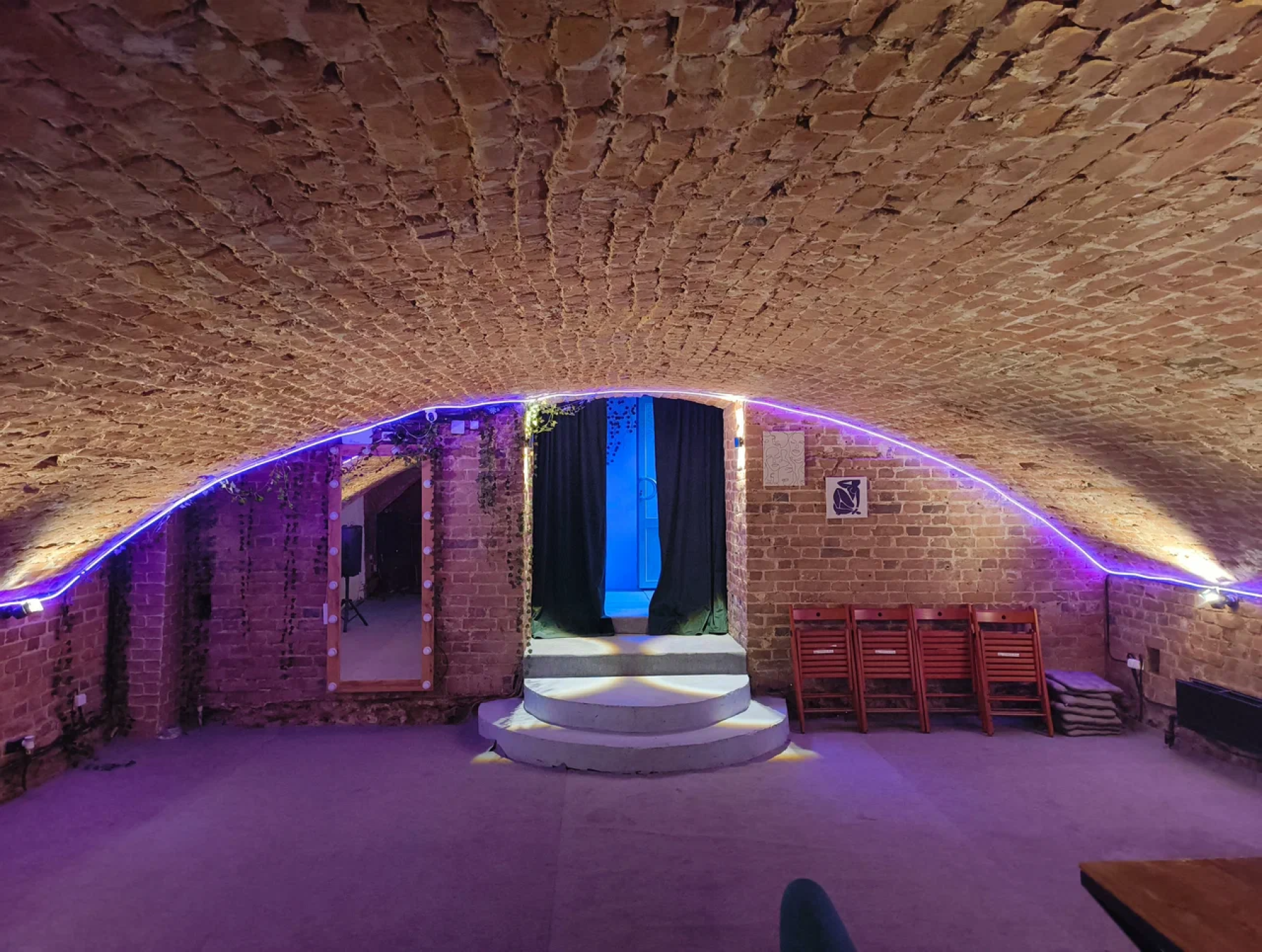 Лофт для фотосессий и праздников