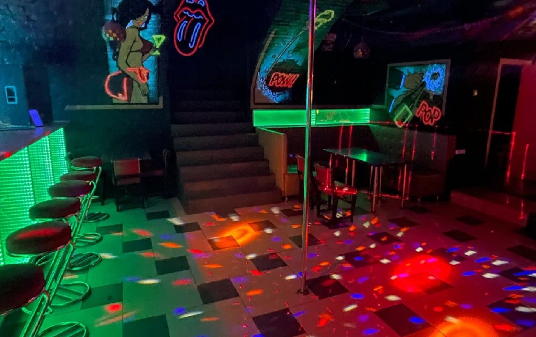 Лофт Бэк интерьер