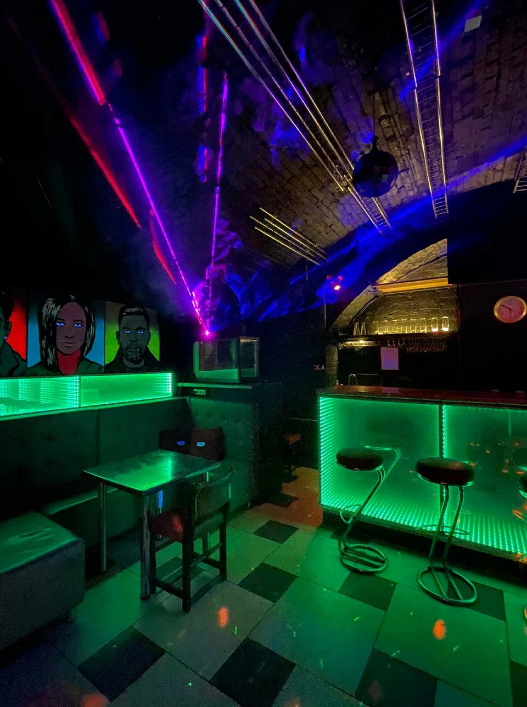 Лофт Бэк на Воздвиженке