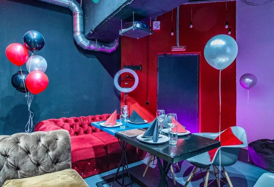 Светомузыка в лофте для вечеринок