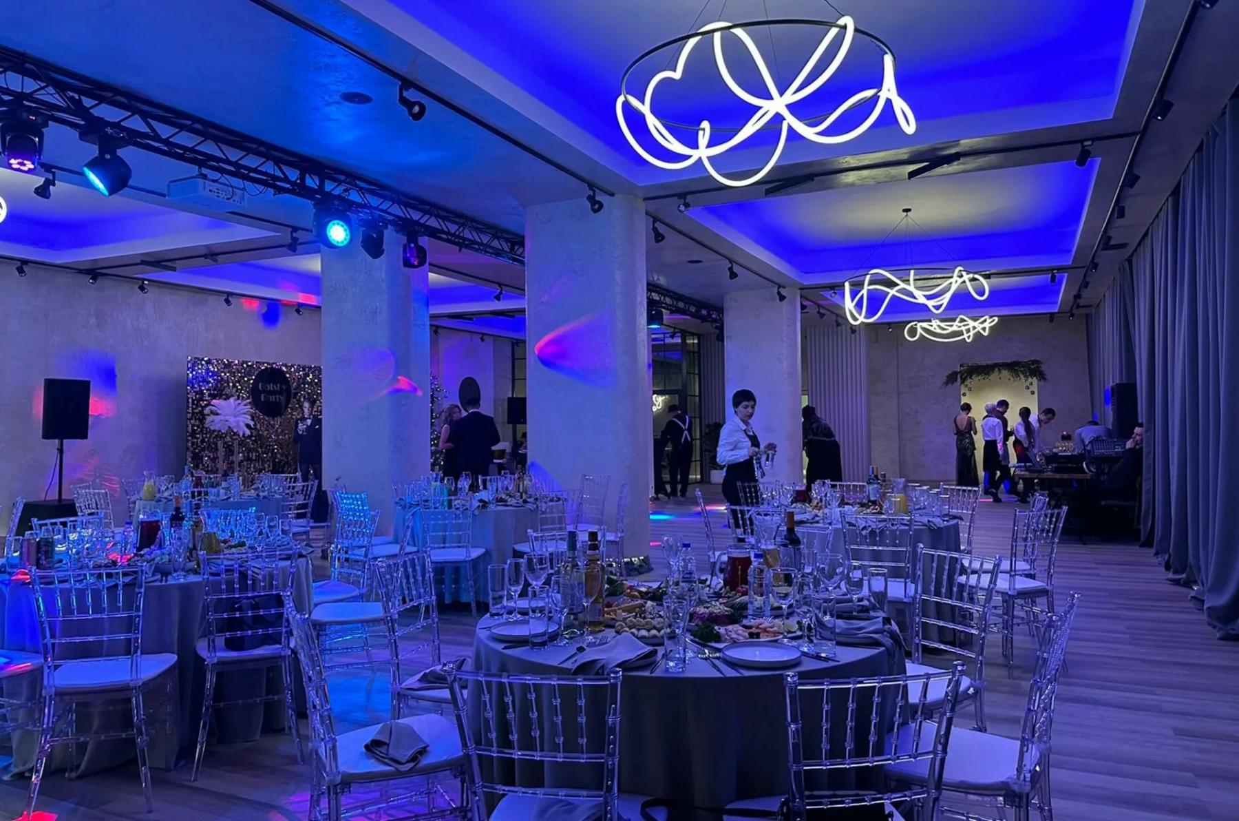 Лаунж-уголок в банкетном зале