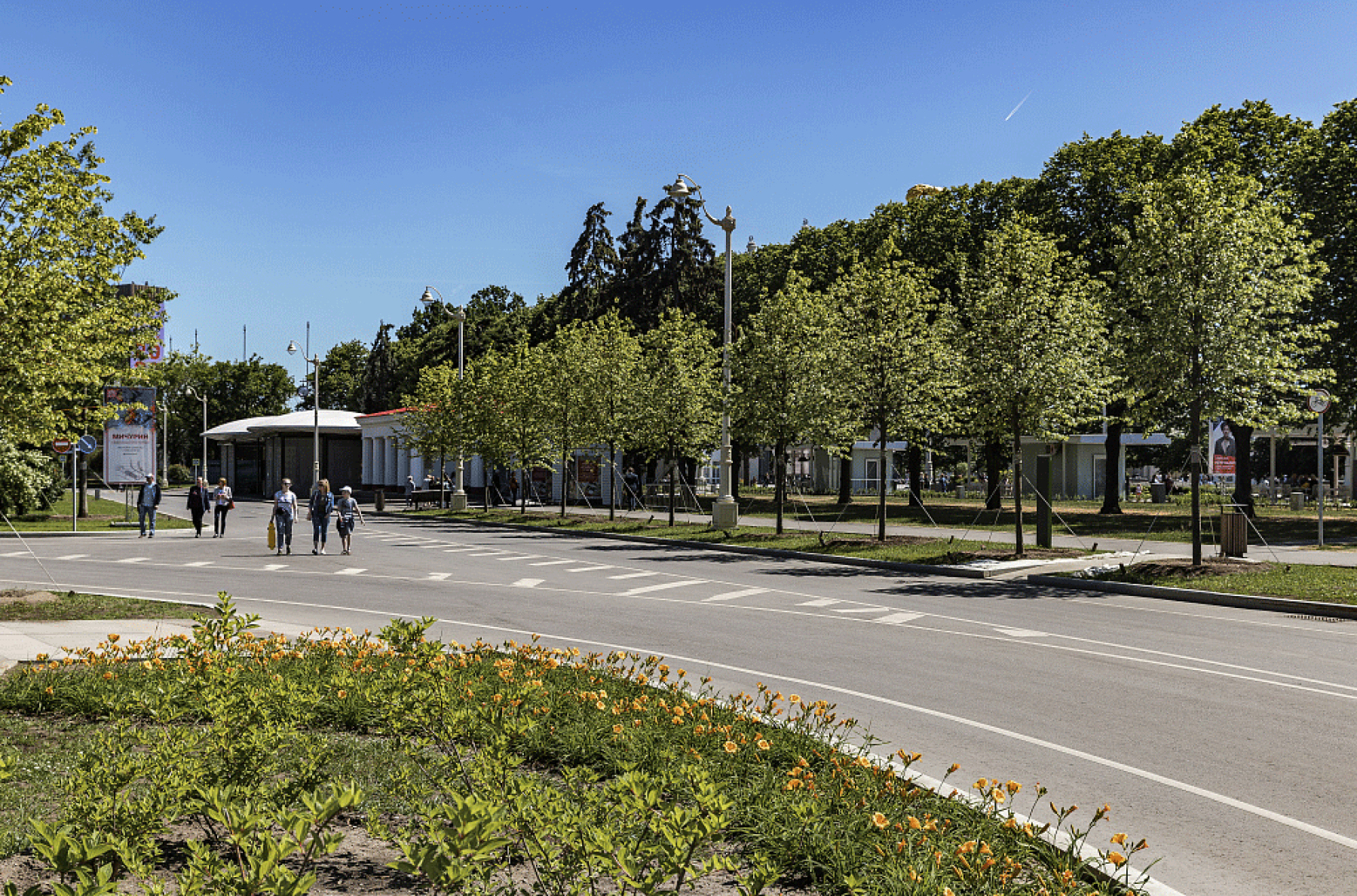 Аттракционы в парке Орион на ВДНХ