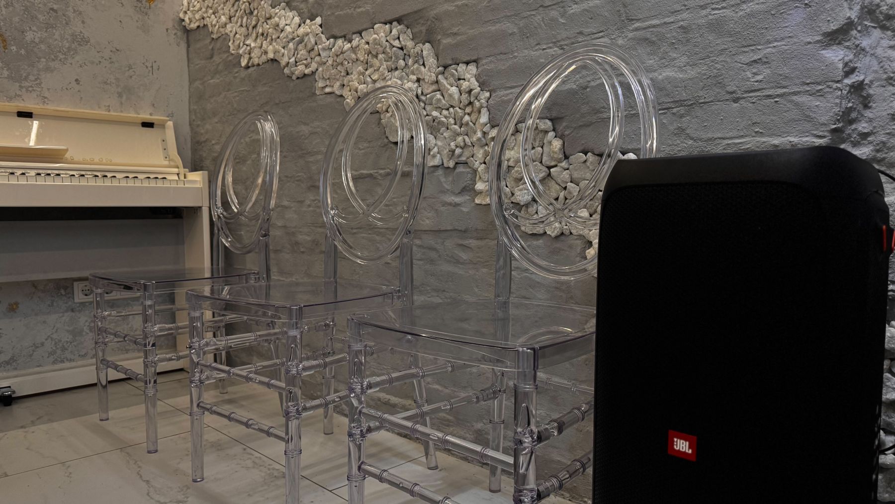 Дизайнерская кухня в лофте