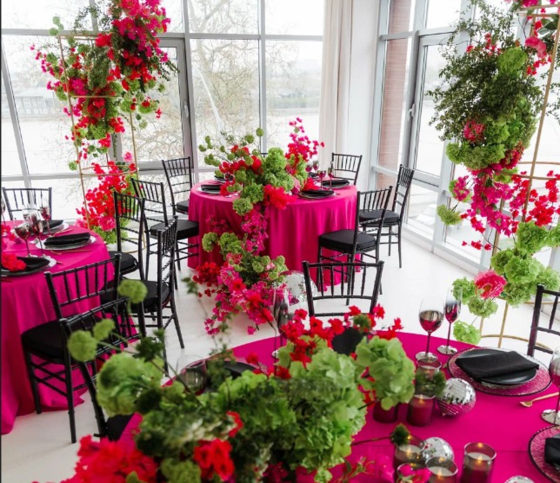 Лофт Воздух - панорамные окна с видом на реку Кубань