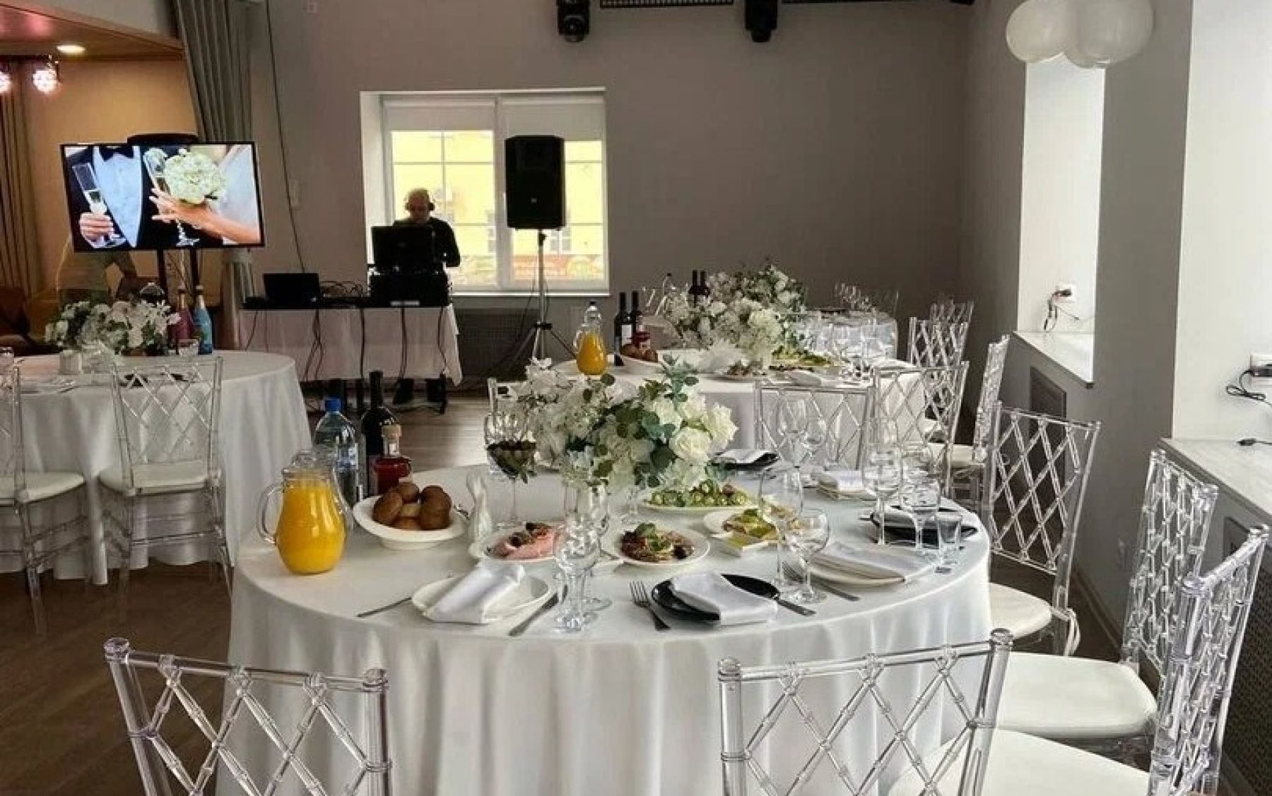 Уютный интерьер лофта Галерея в Орехово