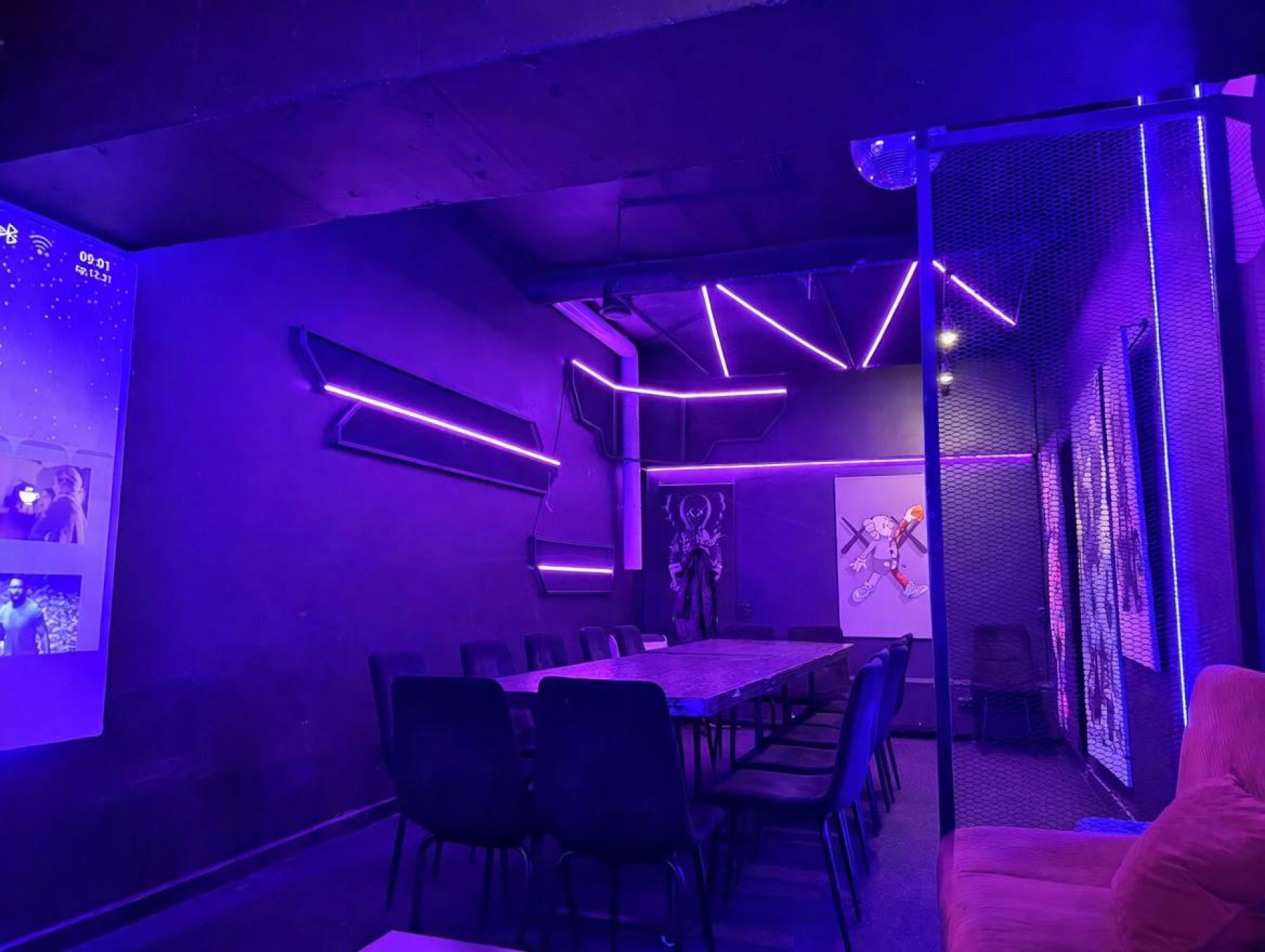 Интерьер лофта FUTURE в Москве