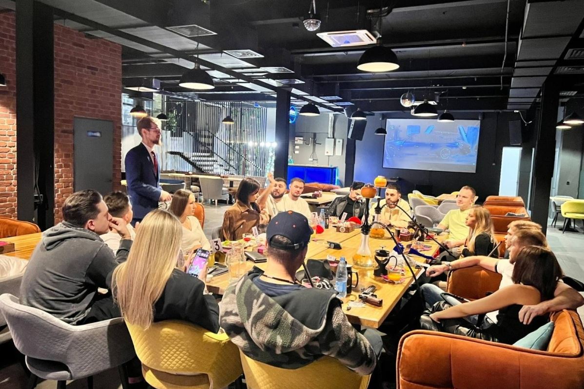 Фото площадки Зал Нью-Йорк — уютный зал с караоке для компании 16–20 гостей в районе Коломенское: изображение 3