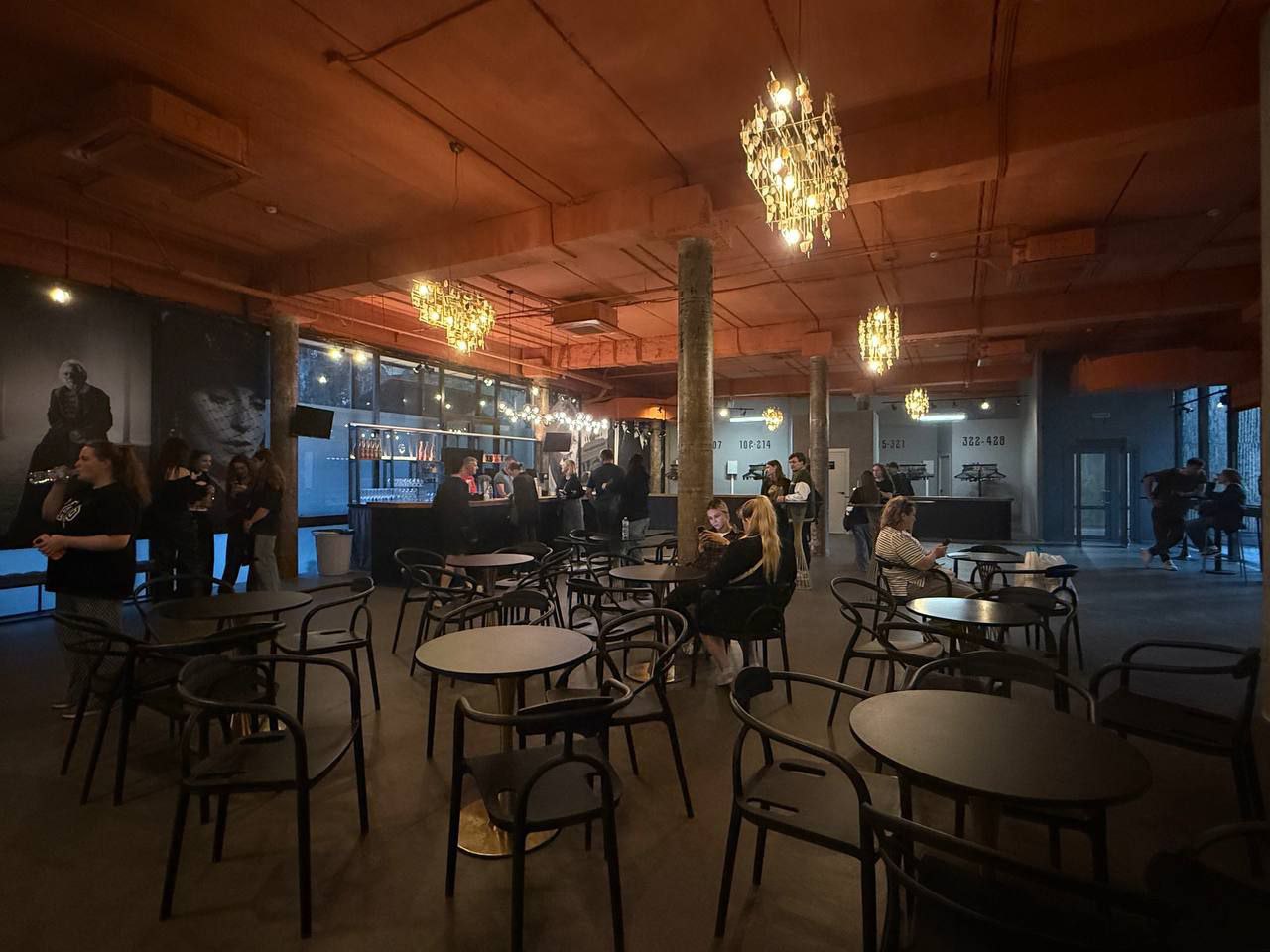 Фото площадки Просторный театр в Хамовниках, для ваших важных событий! : изображение 6