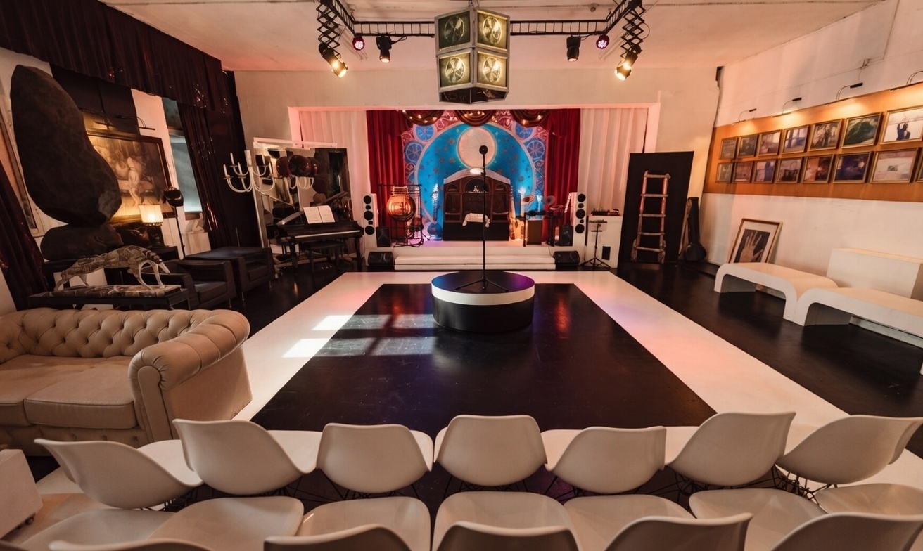 Фото площадки Арт-пространство в центре Москвы: Галерея на Красном Октябре для ваших событий