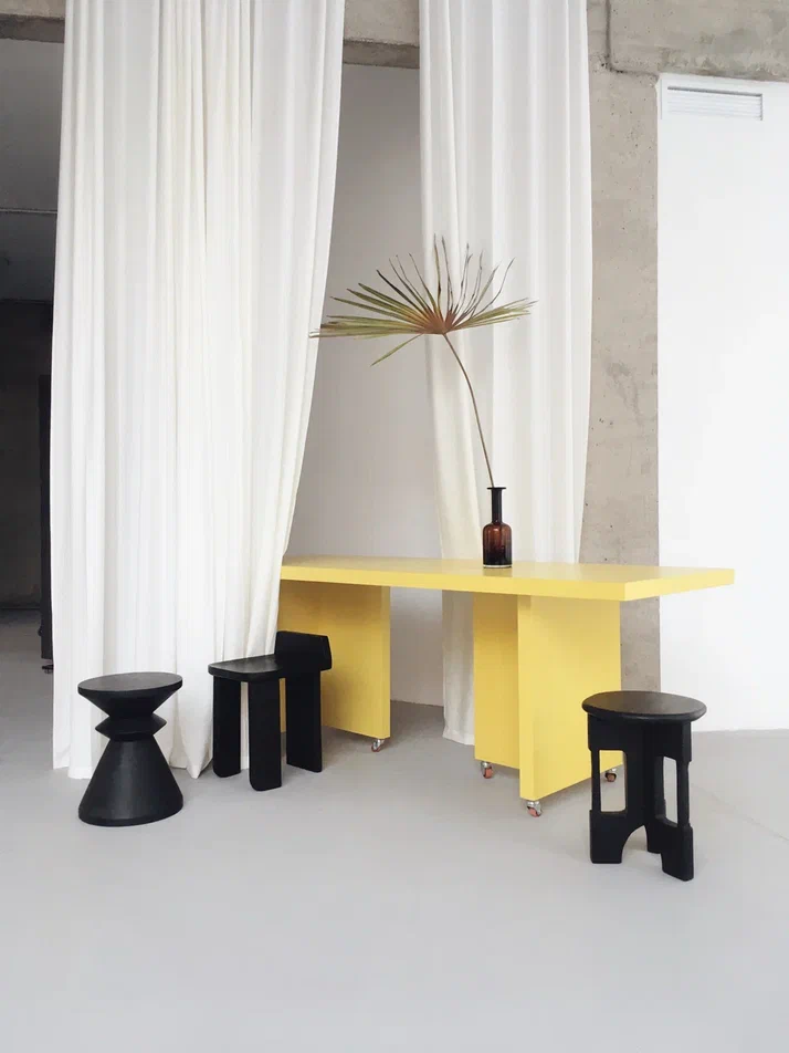 Фото площадки Просторный Зал 3 фотостудии Prostranstvo в стиле лофт с панорамными окнами: изображение 2