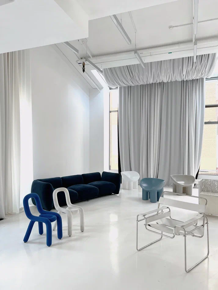 Фото площадки Большой - белый зал 140 м²: изображение 2