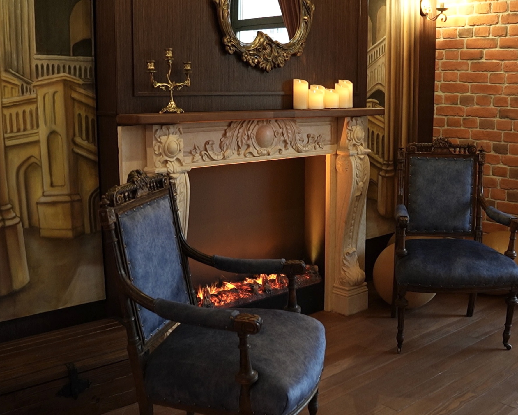 Фото площадки Креативный лофт с театральной сценой и камином в Москве: изображение 4