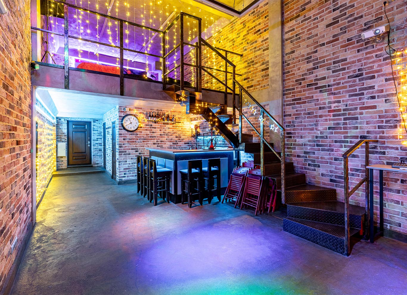 Фото площадки Приватный лофт Gallery Loft на Комсомольской с караоке и PS 5: изображение 2