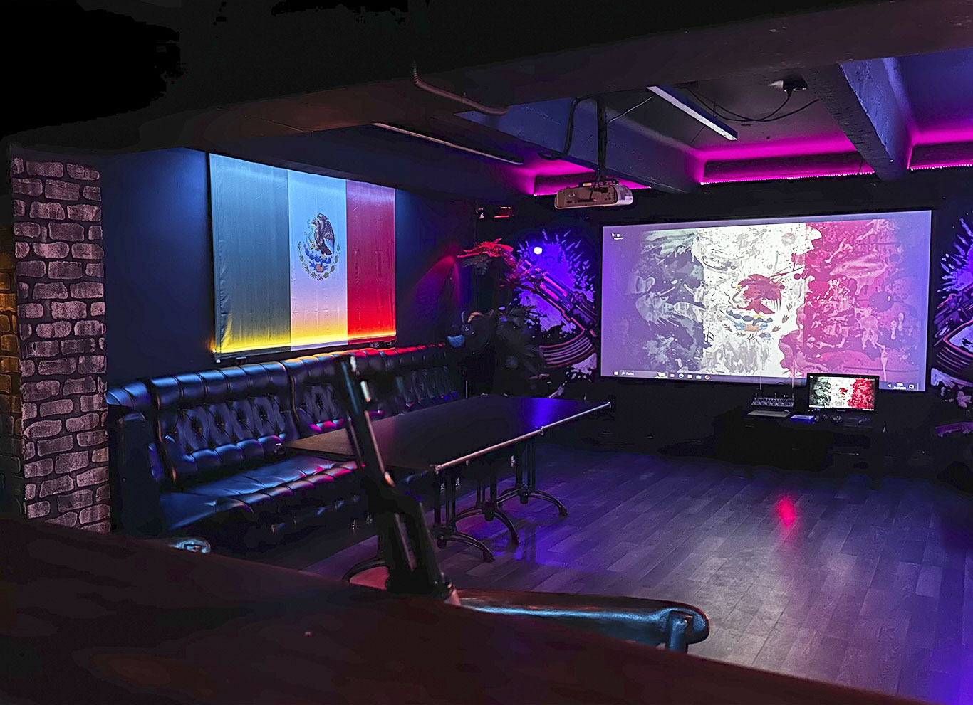 Фото площадки Kartel Loft на Бауманской с караоке и PS 4: изображение 6