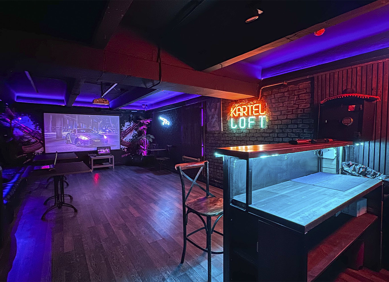 Фото площадки Kartel Loft на Бауманской с караоке и PS 4: изображение 3